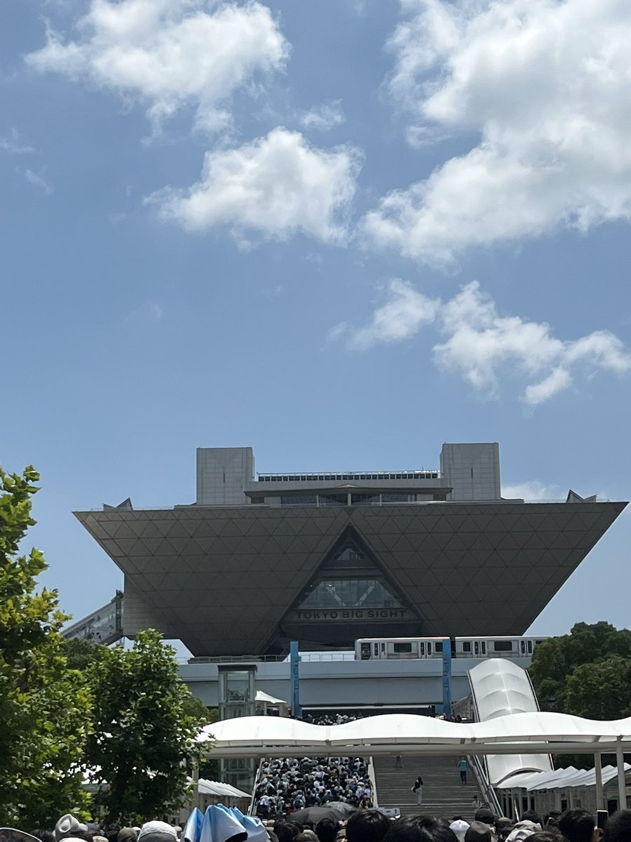 nevercommunity's tweet image. 久々浮上🌊
来たった〜