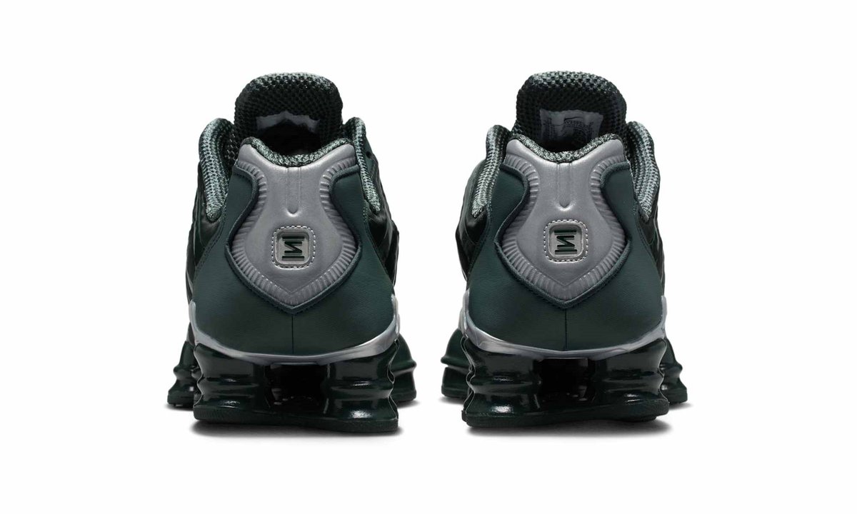 fullress's tweet photo. 【2025年 発売予定】
NIKE SHOX TL “Seaweed/Gunmetal” (ナイキ ショックス TL "シーウッド/ガンメタル”) [AV3595-302]

>> https://t.co/uBKQrzkC2O https://t.co/aF0obA67xG