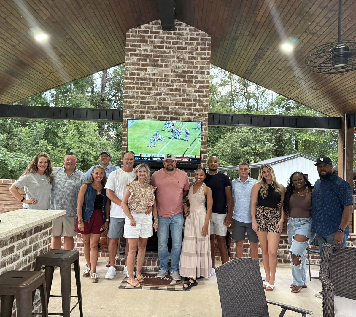 Devin Lee Smith (@devinsmith_82) on Twitter photo Blessed to host the very best #footballfamily <a href="/PearlRiverFB/">Pearl River Football</a> #theriverisrising 💛🏈 <a href="/CoachSmith_PRCC/">Seth Smith</a> Blessed to host the very best #footballfamily <a href="/PearlRiverFB/">Pearl River Football</a> #theriverisrising 💛🏈 <a href="/CoachSmith_PRCC/">Seth Smith</a>