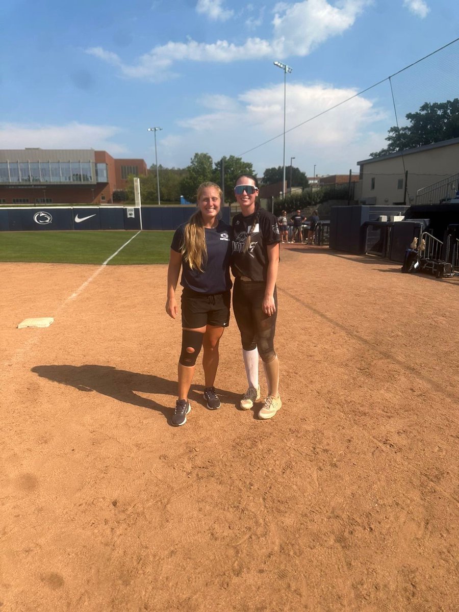 Whitney Davis (Committed) tweet media