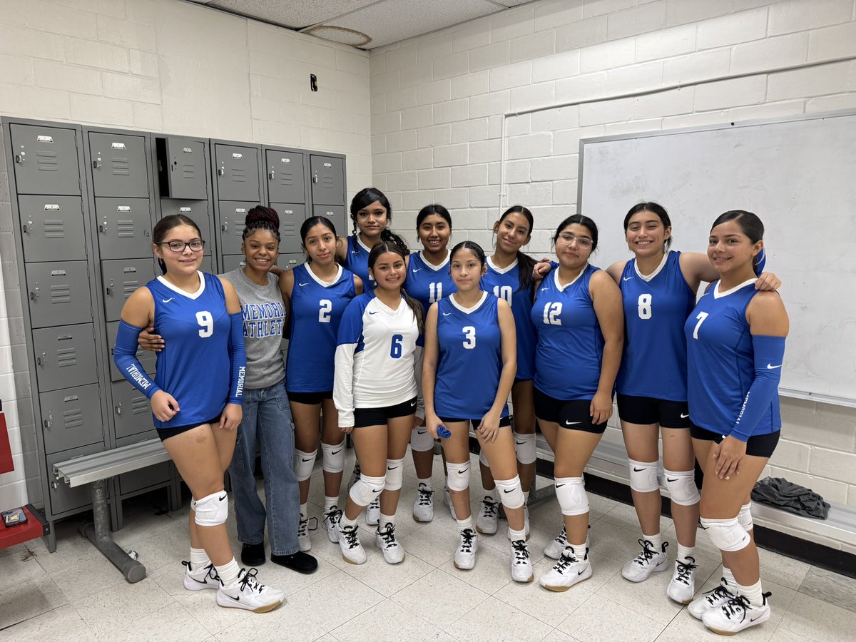 First tournament in the books ✔️ 
A lot to learn and always room for improvement. 
Word of the day: Resilience 

Congratulations to Junior Middle, Sam Diaz for earning All-Tournament selection 🏐✨ <a href="/EISDofSA/">Edgewood ISD</a> <a href="/MHSMinutemenATH/">SA Memorial HS Girls Athletics</a> <a href="/EISDMemorialHS/">Memorial High School</a>