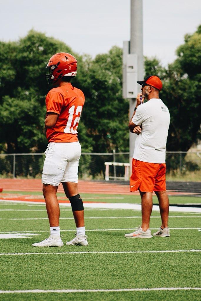 Justin Castaneda - 2027 QB tweet media