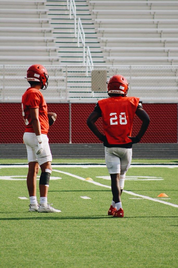 Justin Castaneda - 2027 QB tweet media