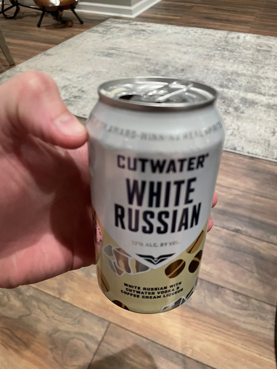 TheApple345354's tweet image. 7 beers on the course and wine at dinner was just an appetizer #blacking