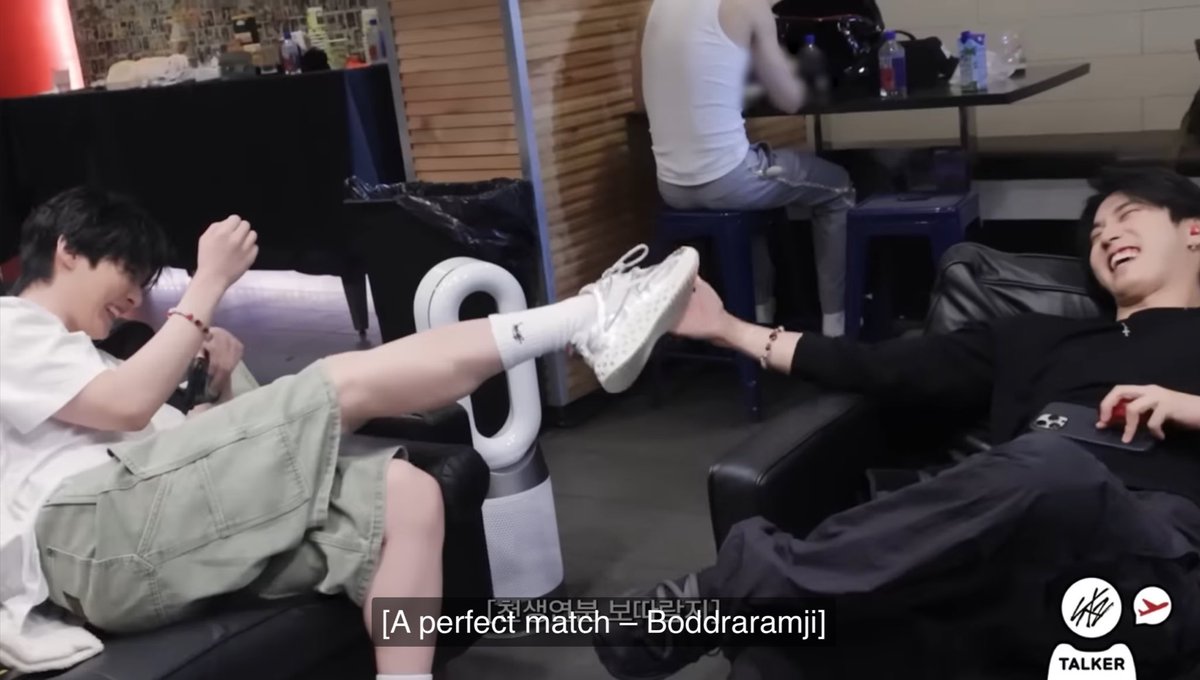 en serio los envidio tanto yo tmb quiero algo asi porfa ☹️💔☹️💔🙁☹️🙁💔🙁☹️