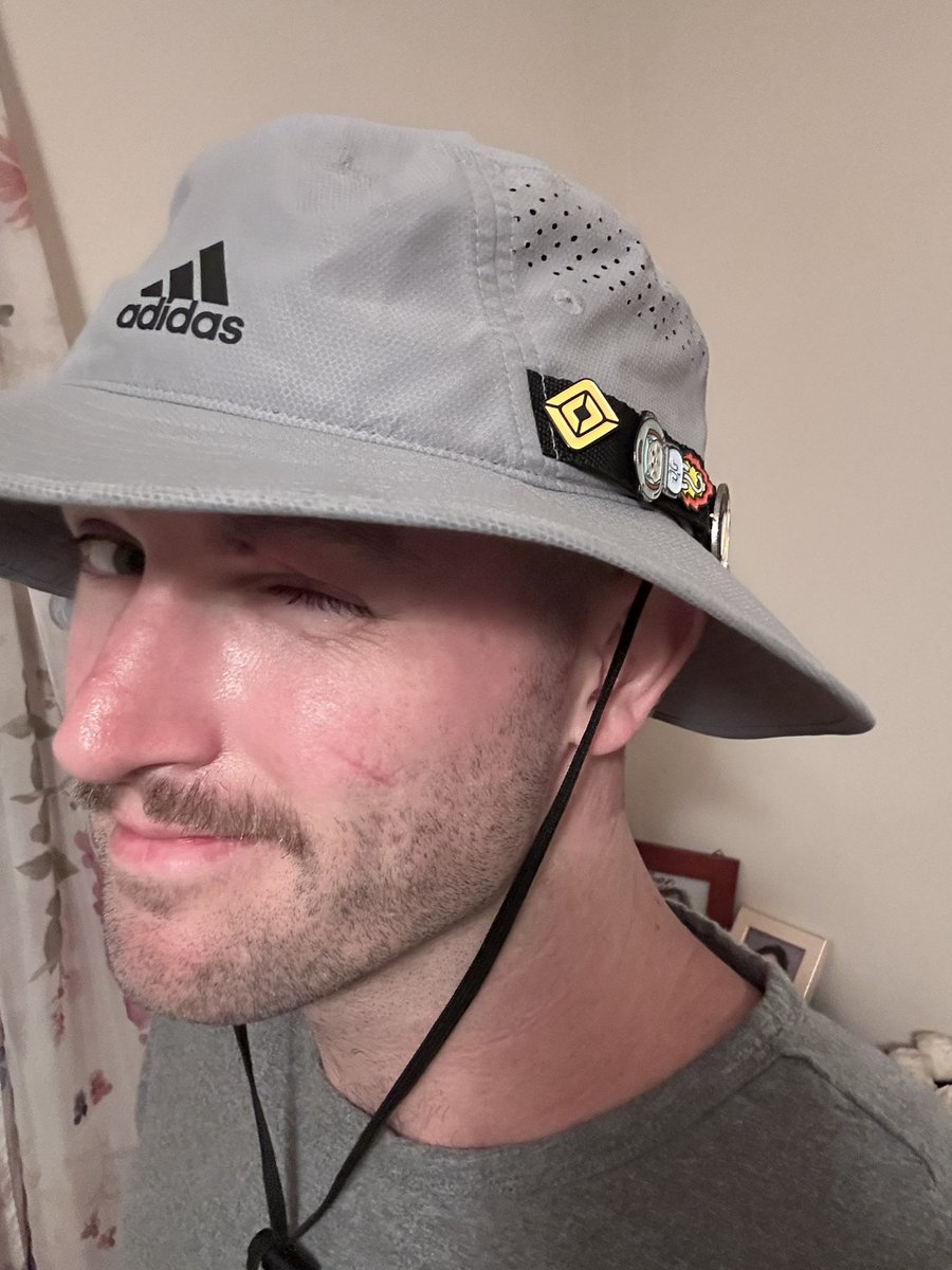 TheGregCrimmins's tweet photo. Hey, @Rivian, is it just me or is your logo on the wrong side of this hat?? Shouldn’t it be on the front? Maybe mine is just special 😂
Oh well, l love it regardless. Even bought an enamel pin to match on my other hat. https://t.co/KYLvhN32Ix