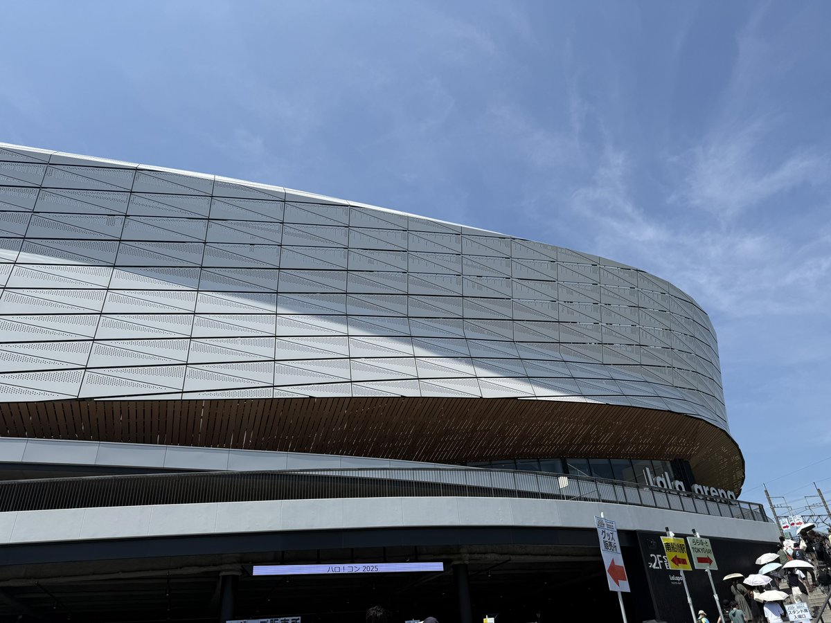 ろびんそん tweet media