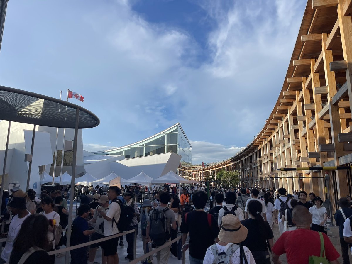 ichiro_matrix's tweet image. ・・
地元大阪、初万博
真夏の1番暑い時に
がんばって回ってみたけど
下調べがなってなくて
思ったほど楽しめませんでした
事前予約や当日予約も当たらず
ゲート近辺をウロウロしてる間に
タイムリミット

次回はしっかりリサーチして臨みたい
にしても
人気の日本のパピリオン
完全予約制って…