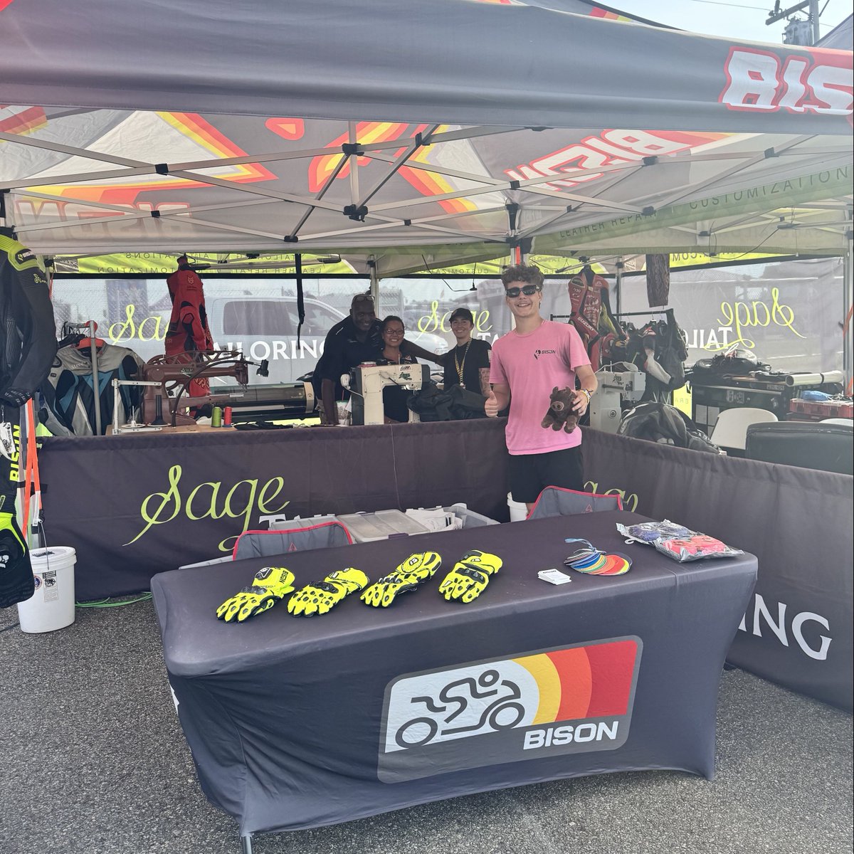 BisonTrack's tweet photo. The Herd is out in full force across the Midwest this weekend! 🦬✨

Carter is trackside at Mid-Ohio for MotoAmerica, while Rob Oliva is at Motorsports Park Hastings with TrackAddix. 

Sage Tailoring is also on-site at MotoAmerica.

https://t.co/tJilFurb8d

#TracksideSupport https://t.co/EnEOR3H3oY