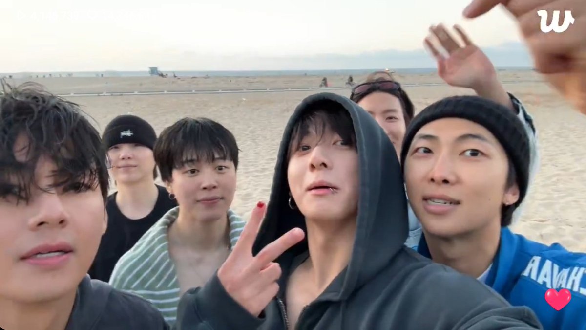 BTS always shows up when you need them most. This weekend has been a physical and emotional rollercoaster. These seven men just put the biggest smile on my face, just by checking in and saying HI for a few minutes. I love them. So much.