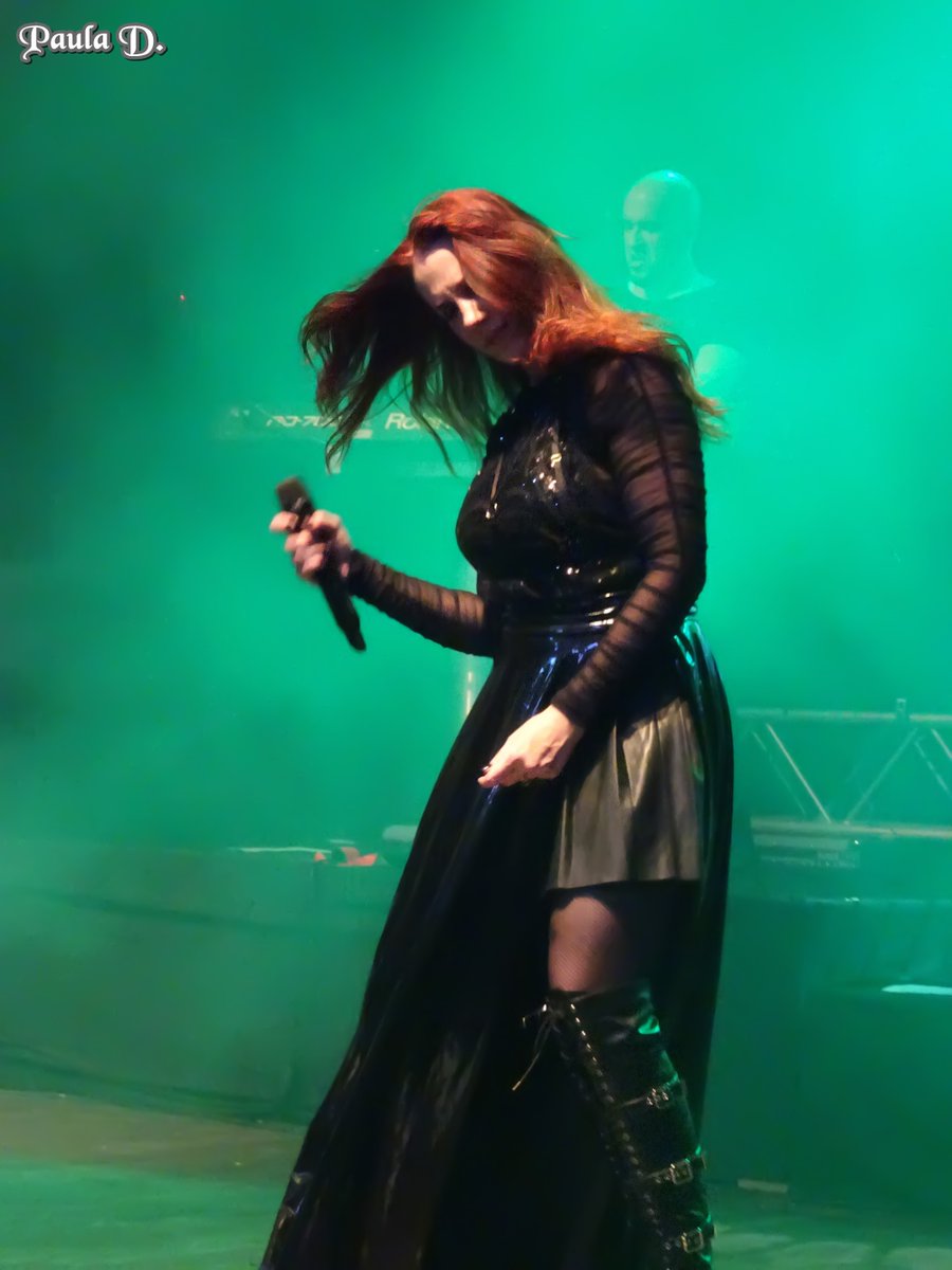 EpicaFanpageArg's tweet photo. Epica - Teatro Flores, Buenos Aires - Argentina 2022
#epica #epicalive #omega #epicaargentina #simonesimons #markjansen #robvanderloo #epicafanpageargentina https://t.co/lQVfJwL19I