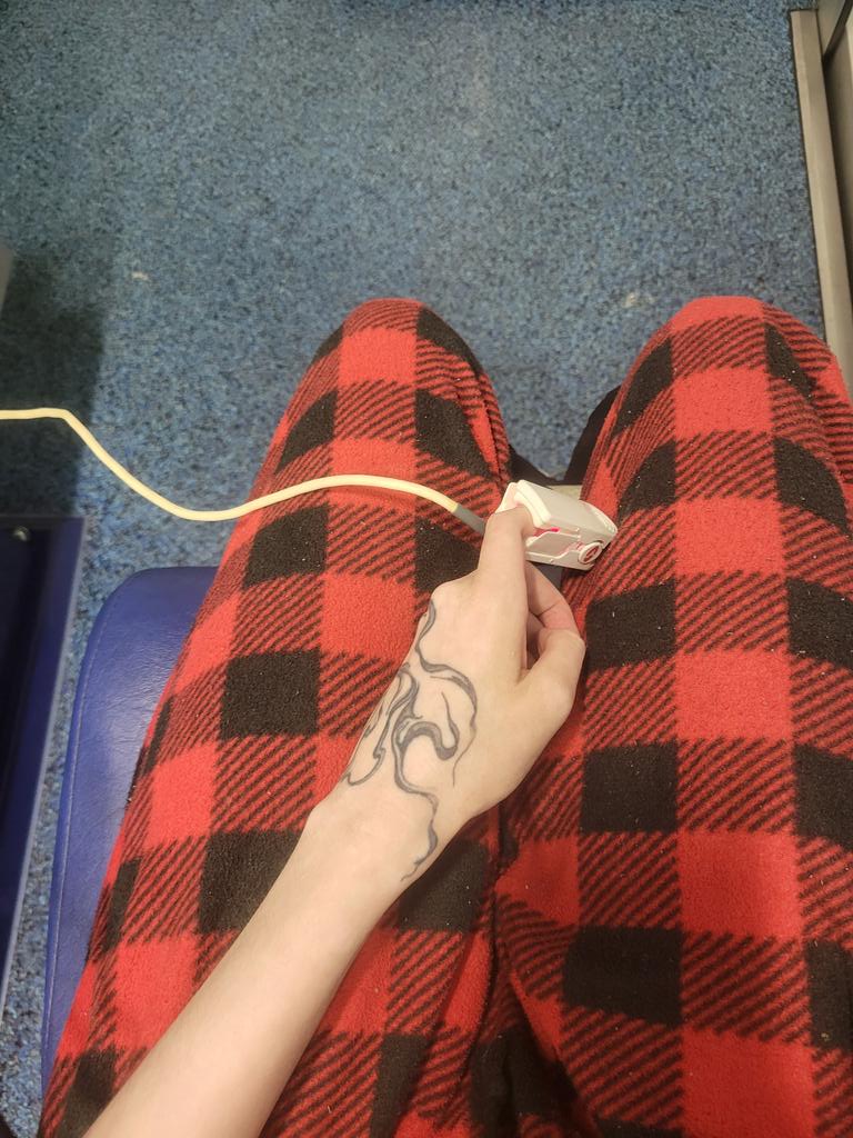 sm0ltiddym0thgf tweet media