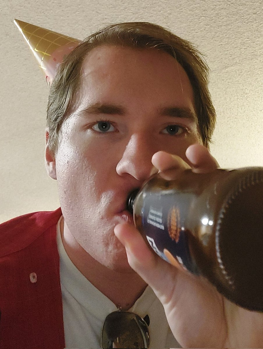 Connor Hudson (@ellyproductions) on Twitter photo 