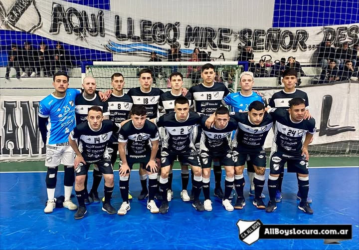 AllBoysLocura's tweet photo. Futsal Masculino: Dura derrota de #AllBoys por 3 a 1 contra #GEVS..
El único gol del descuento para El Albo fue marcado por Julián Verón.. https://t.co/xLiOWJtFHp
