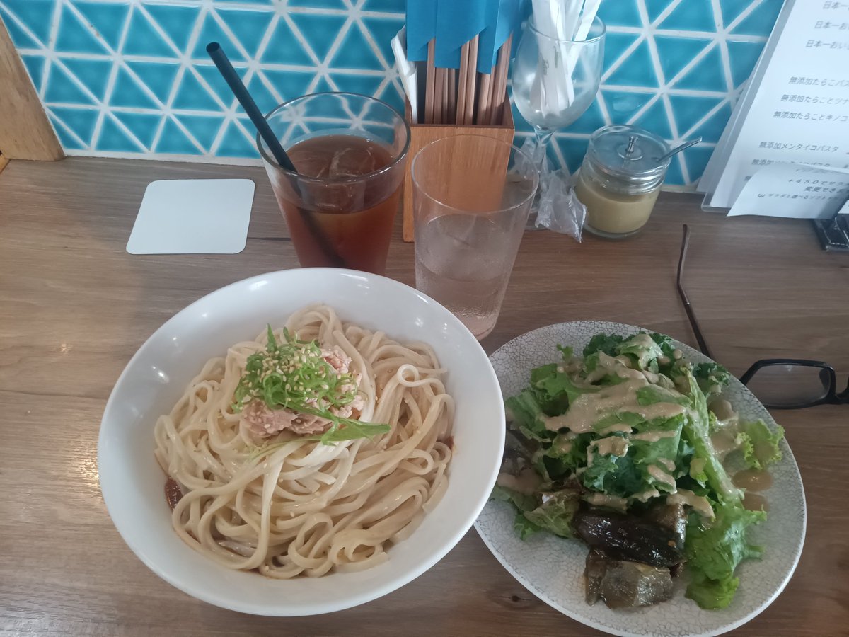 flute20200320's tweet photo. レッスン前の腹ごしらえ😋 https://t.co/jcuaAKI8X9
