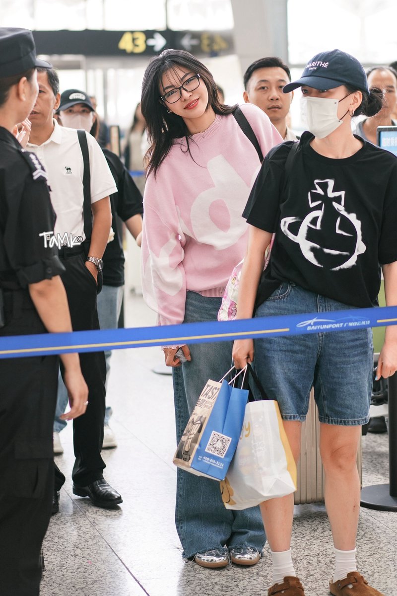 🛫

FAYE ON MY WAY
#PerayaFMinGuangzhou