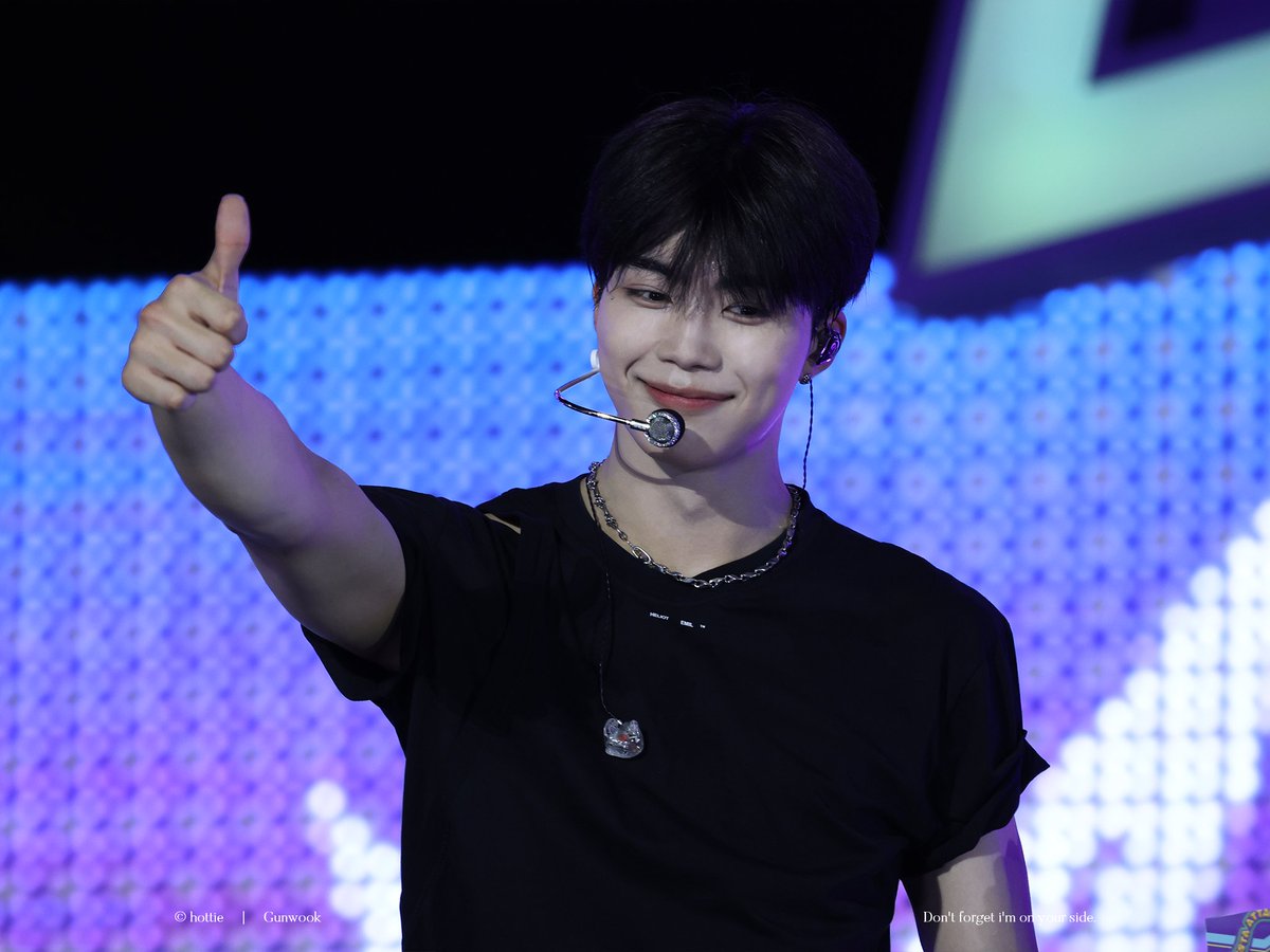 250811  

축하드립니다! 당신은 따봉건욱의 행운을 받았습니다
따봉건욱아 고마워!👍
˖♡ ⁺   ᘏ ⑅ ᘏ
˖° ⁺ (  っ• · • )╮=͟͟͞🍀🍀🍀

#박건욱 #PARKGUNWOOK #朴乾旭 #ZB1 #ZEROBASEONE #제로베이스원 #パクゴヌク