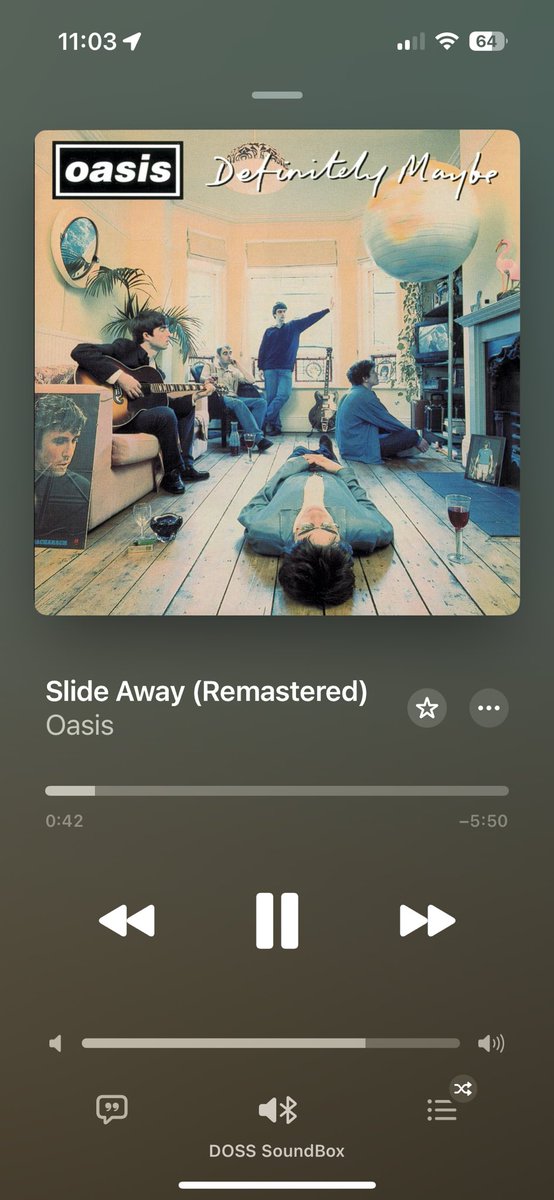 marfoby3145's tweet photo. He’s not an Oasis guy they all chant in unison #theyrock #expand https://t.co/F5MV5SveCB