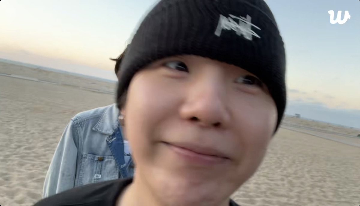 mintymeow_'s tweet photo. NOOO 😭😭😭😭😭😭😭😭 https://t.co/Em8UbNxYpi