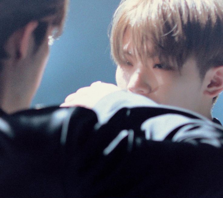 → Empty, 
After Jihoon and Seungcheol break up, Jihoon tries to understand what he's feeling about the whole thing in order to move on.

docs.google.com/document/d/10l…