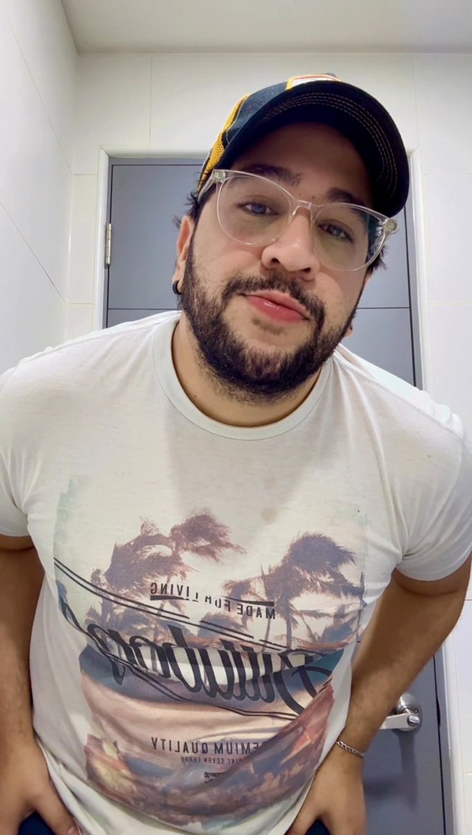 oswaldocoraspe's tweet photo. Feliz fin de semana 🍻 https://t.co/kQCtk2X9gG