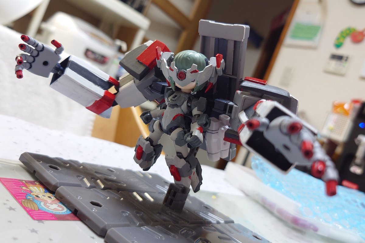 AKKZTabineko's tweet photo. #代表作を張って認知してもらおう
#デスクトップアーミー
私からはこの二人 https://t.co/yjEqcfGT4A