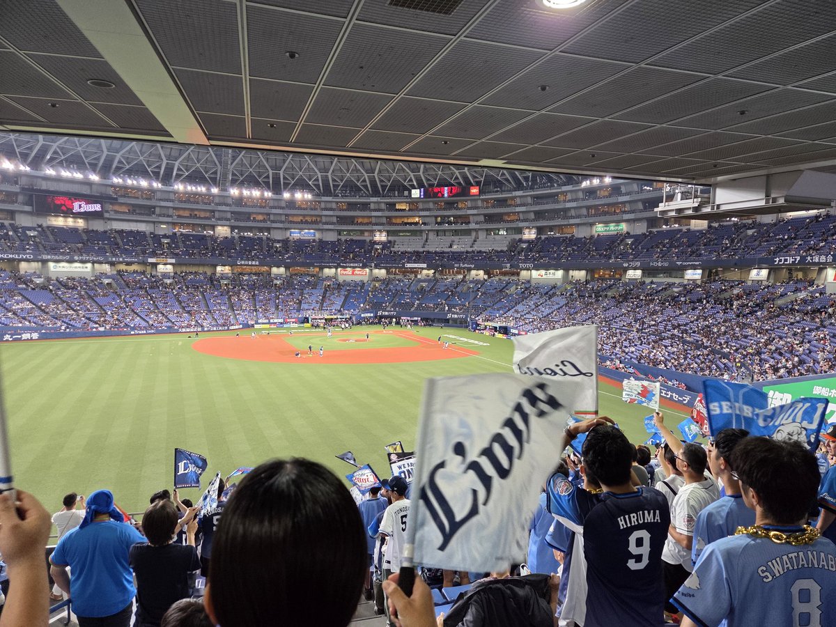 YuCaRi_Chang's tweet photo. ⚾️⚾️⚾️ https://t.co/GNt9hrZhjR