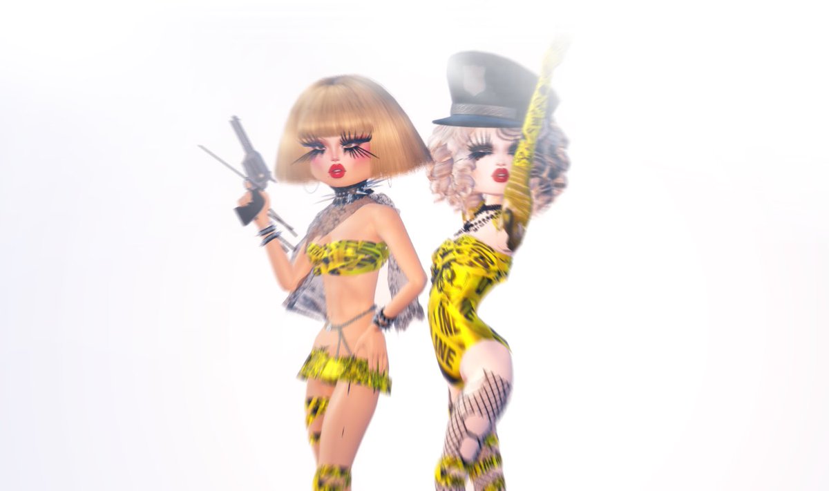 Now you won’t stop calling me.. I’m kinda busy!!

With <a href="/xOrganz/">organz</a> 

#DressToImpress #ladygaga