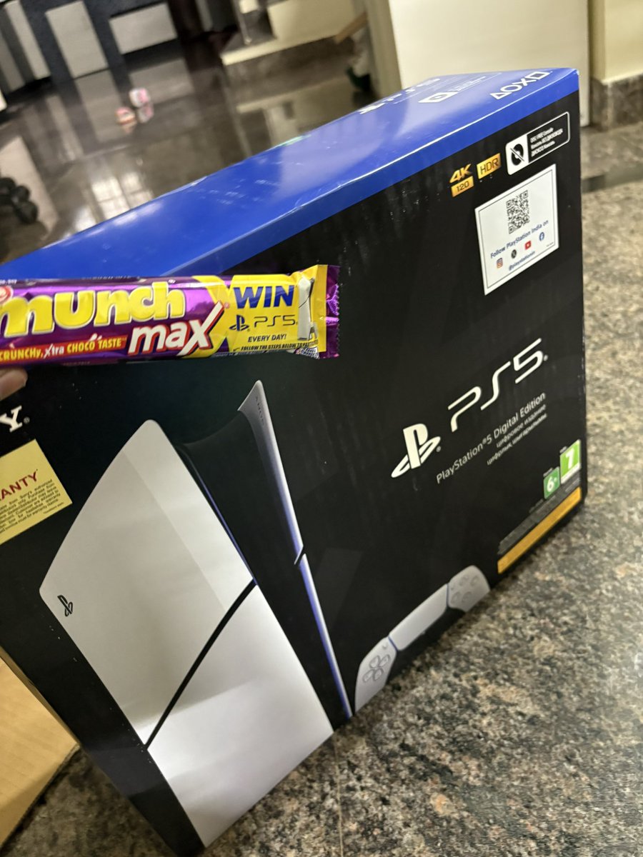 lbklenin's tweet photo. Thank you @Nestle 
Never in our wildest dreams we thought we would win a lucky draw😂

Hi @PlayStation 🤩 https://t.co/qIFqLKErim