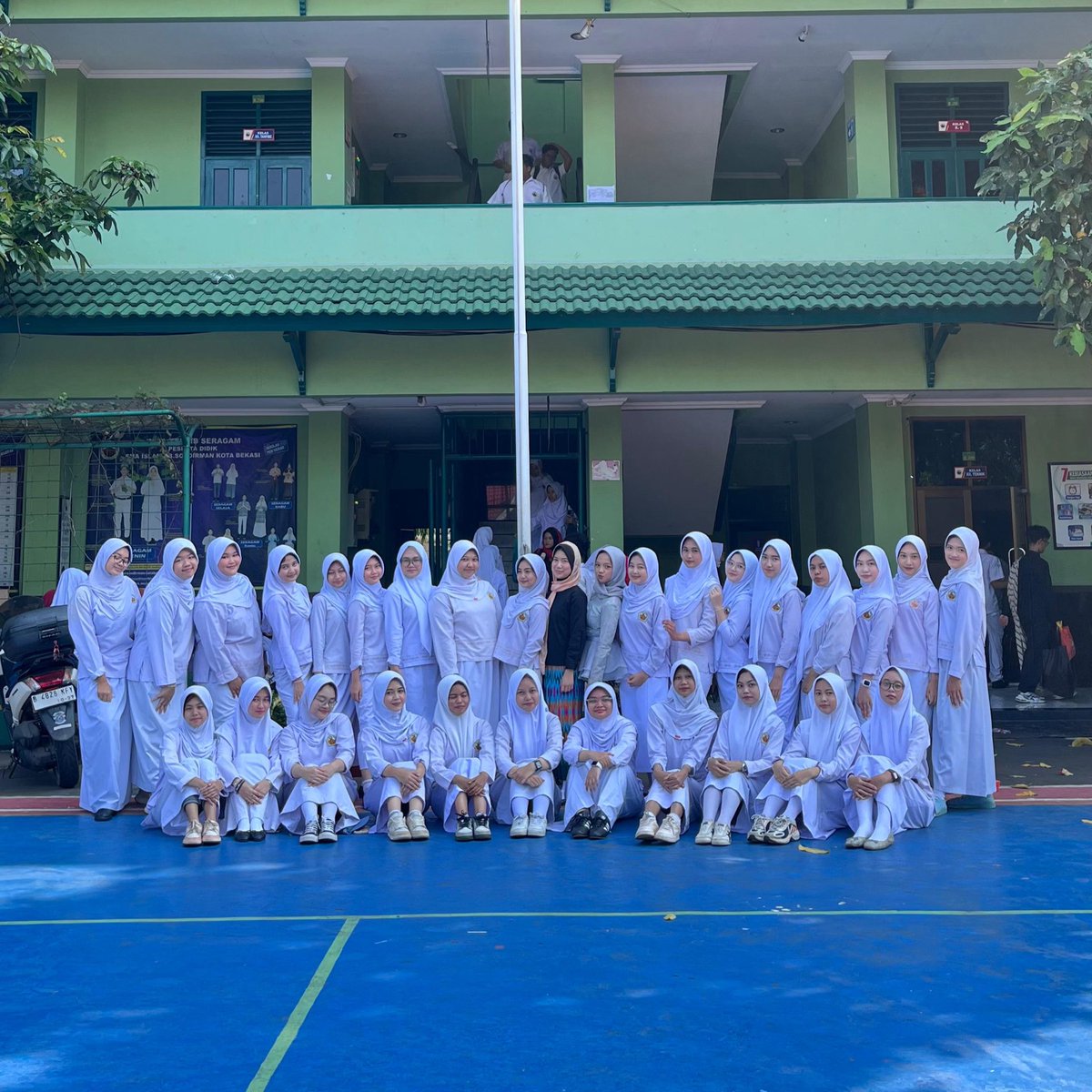 qyutela's tweet photo. ciwi 26 🧏🏻‍♀️🧏🏻‍♀️ https://t.co/4jMhHhFqM0