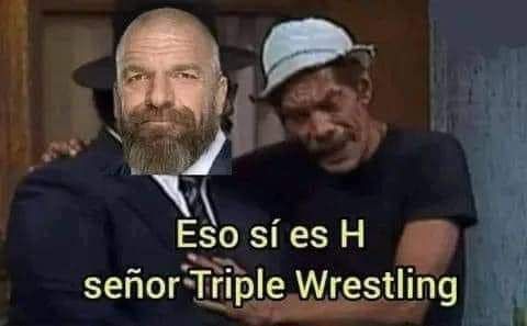 MemesCSociales's tweet photo. Se hizo canon el GINECOLOGO DEL RING

#Triplemania33 
#TripleMania https://t.co/iS1fNL2zej