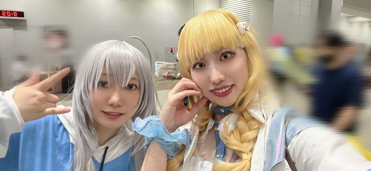 昨日たまったま更衣室の斜め後ろで、けるめろすちゃん(<a href="/Kermeros_142/">けるめろす🐺C106(土)南𝐡𝟎𝟒𝐛売り子</a> )にバッタリ！！

迷子の中、サークルまで案内してくれて感謝しかない😭ありがとう！！