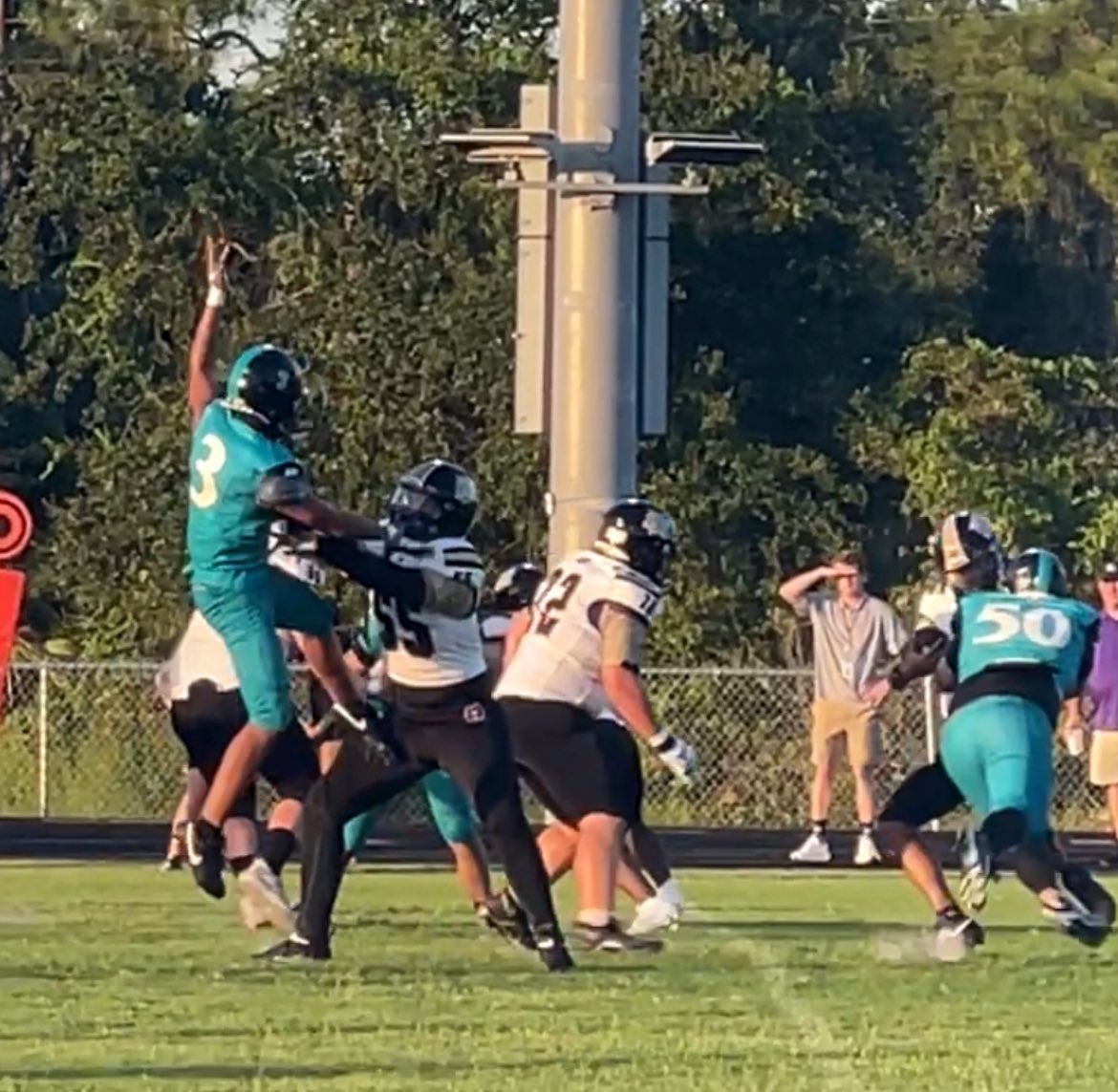 Yg_Tragic's tweet photo. #3 a dog in Daytona Atlantic sharks Highschool https://t.co/EHSOTQBig2