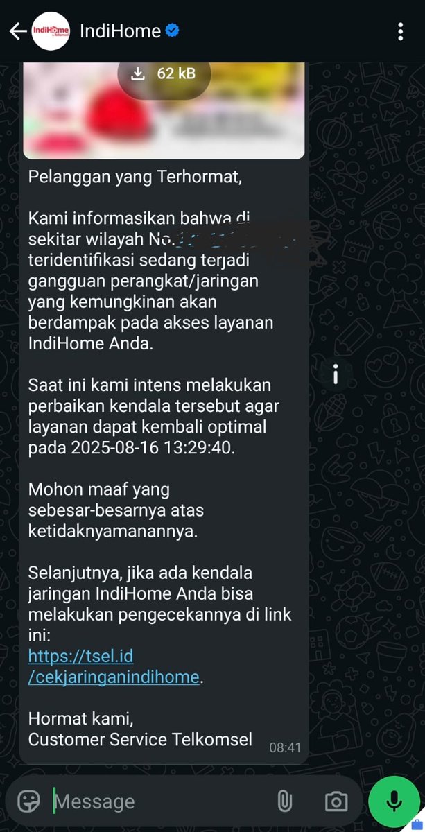 iniesteh's tweet photo. Awalnya dapat pemberitahuan down dgn estimasi up jam 13:29 

Lalu 24 jam berlalu dan masih down

Iseng contact CS via app MyTelkomsel

Respon malah spt di gambar ke-2

Gimana ini @Telkomsel @TelkomIndonesia @IndiHomeCare @IndiHome https://t.co/h40HgVpvj3