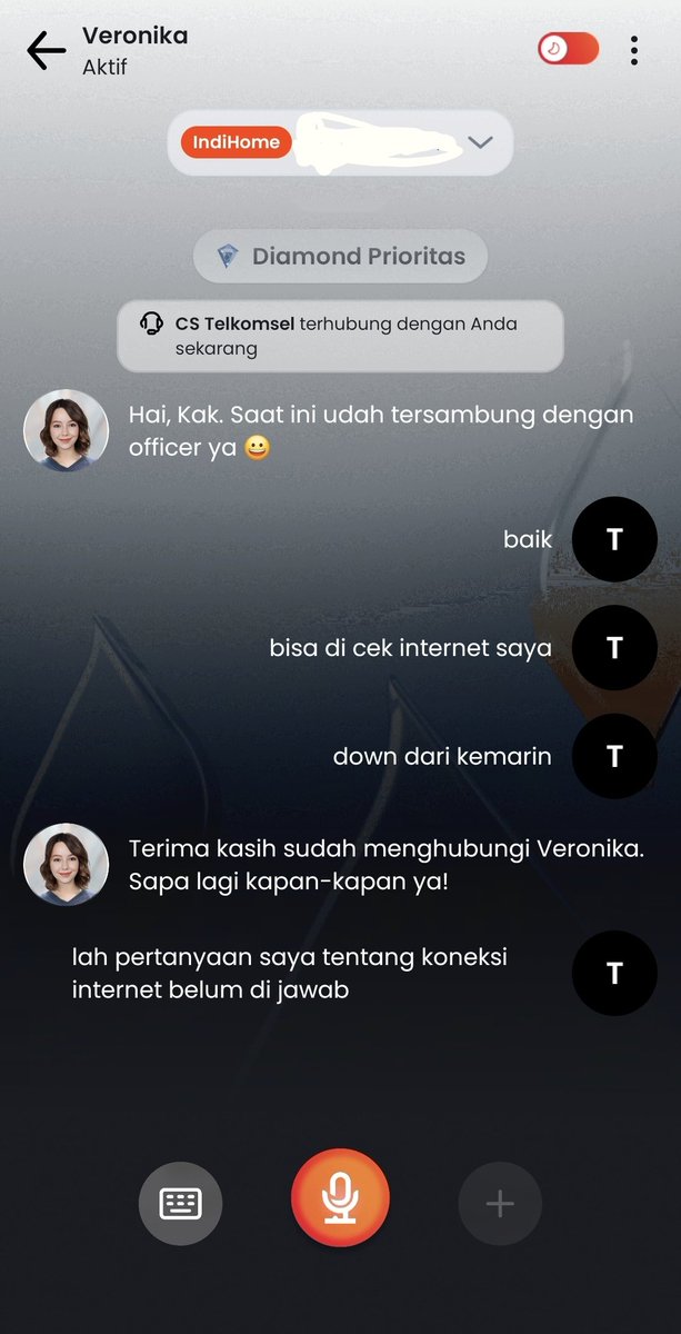 iniesteh's tweet photo. Awalnya dapat pemberitahuan down dgn estimasi up jam 13:29 

Lalu 24 jam berlalu dan masih down

Iseng contact CS via app MyTelkomsel

Respon malah spt di gambar ke-2

Gimana ini @Telkomsel @TelkomIndonesia @IndiHomeCare @IndiHome https://t.co/h40HgVpvj3