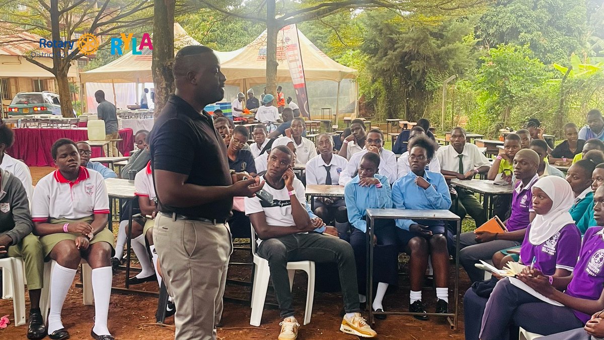 What an honour it is sharing with over hundreds of young high school leaders about LEADING WITH IMPACT at the Interact RYLA day. There is so much we can learn from these young leaders as we continue to nurture them to becoming Impactful leaders
#rotary