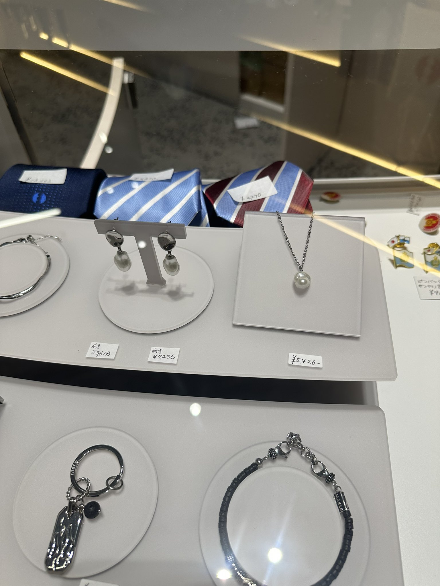 大阪関西万博　サンマリノ　MARLU　ネックレス　大人気 新品未使用】大阪 関西万博 サンマリノ MARLU ネックレス - メルカリ