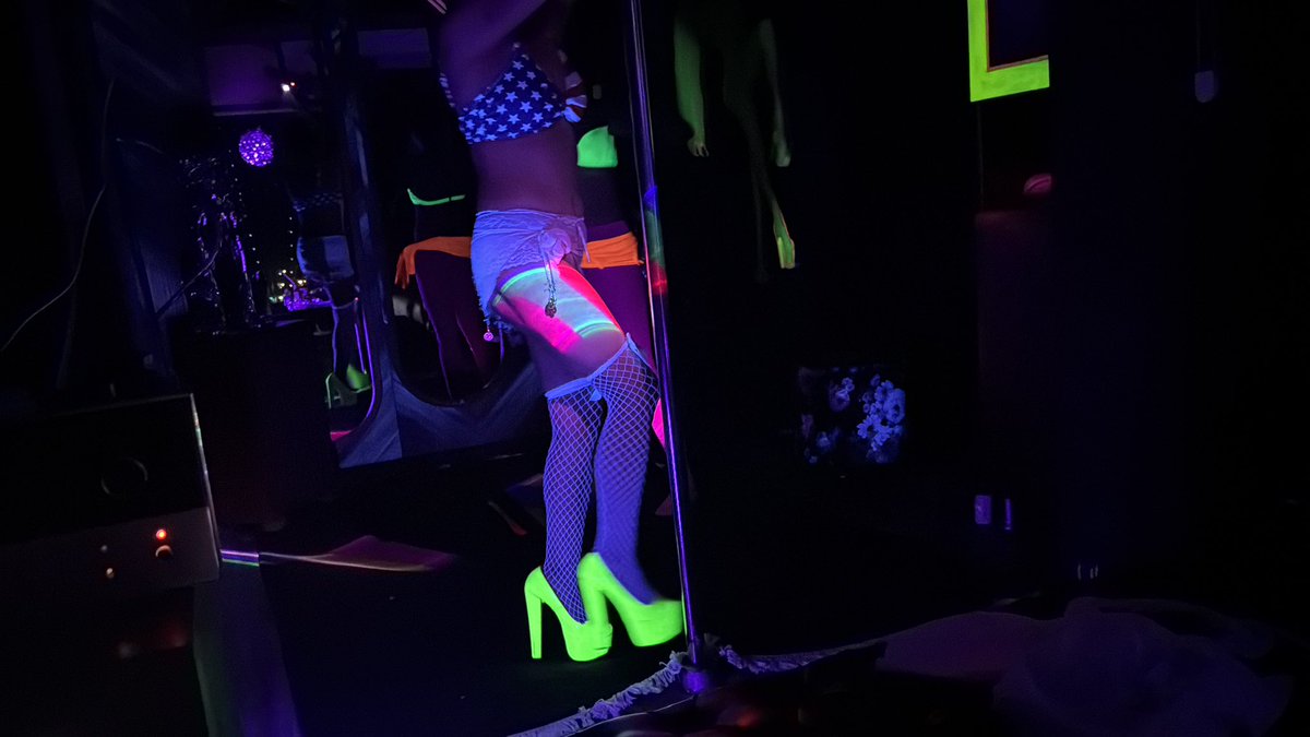 Buğram Aslım (@bugram_m) on Twitter photo Böyle kutlamak gerekir Böyle kutlamak gerekir