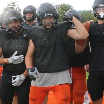CalebChyno53's tweet photo. Had a great time at GJHS 2nd Watermelon Scrimmage! I had great varsity reps as a DL and LS! And man do I love this team. #NewProfilePic https://t.co/EaUbHOeGna