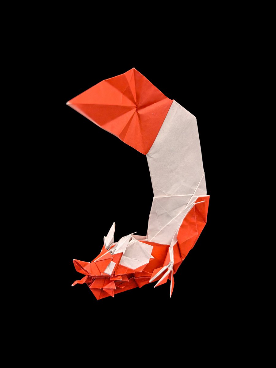 鸱吻（中国古代建筑中一种屋脊装饰）
自设计，用纸35cm