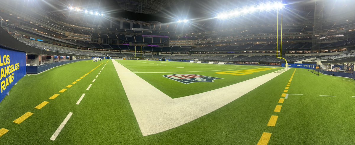 NFL preseason at SoFi Stadium ✅