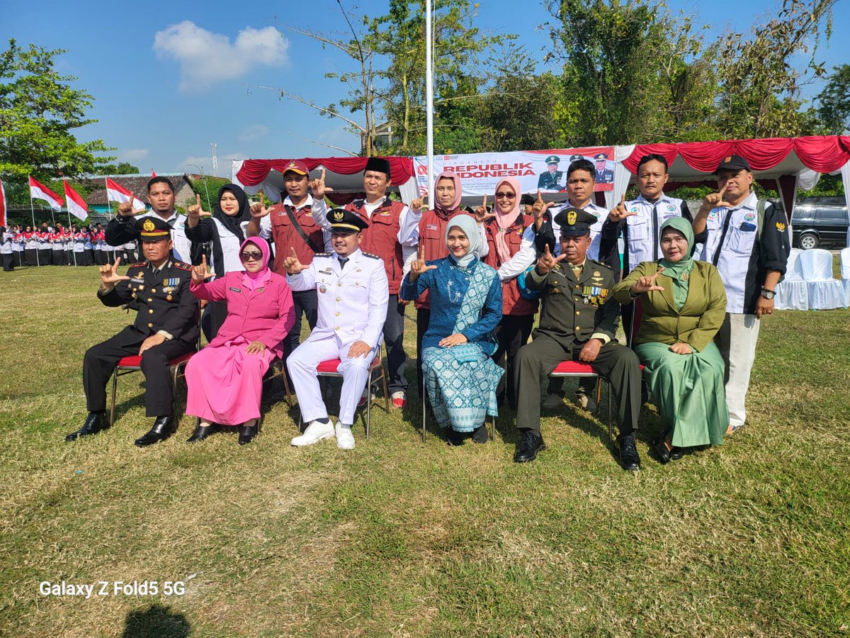 Dulu berjuang dengan bambu runcing, kini berjuang dengan karya dan inovasi.
Merdeka adalah kesempatan untuk terus berkarya!
#IndonesiaMerdeka #HUTRI80 #TPPKibarBenderaMerahPutih #TPPDirgahayuRI80