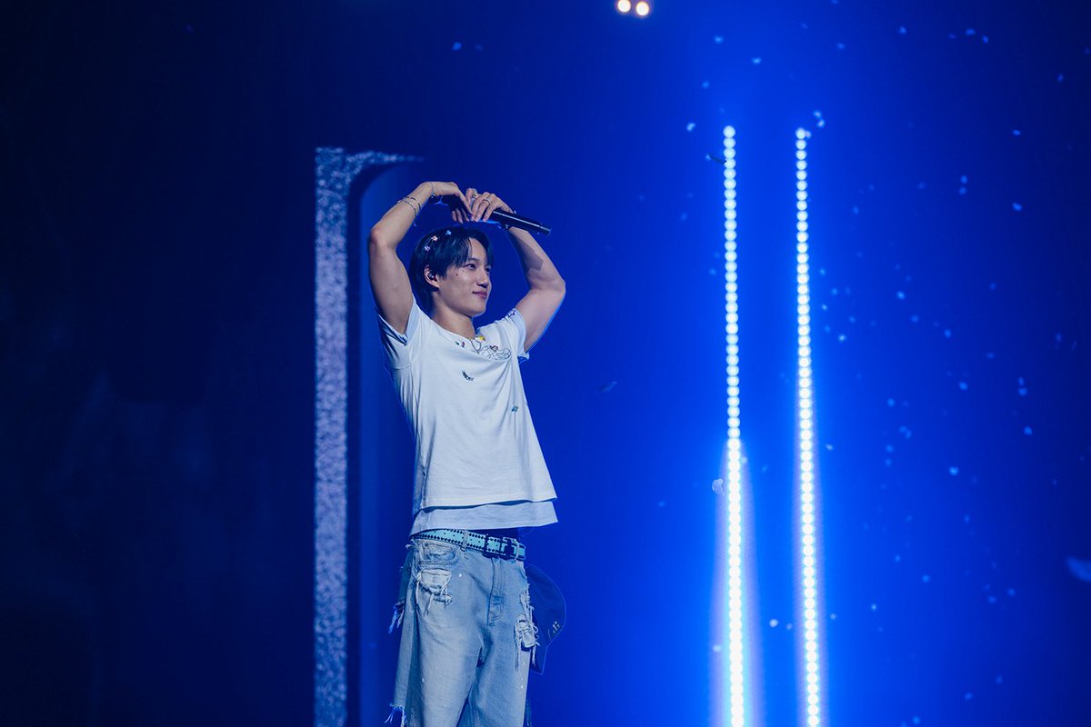 SMTOWNGLOBAL's tweet photo. 엑소 카이, 첫 솔로 투어 ‘KAION’ 亞 10개 지역 공연 성황 마무리!
로스앤젤레스 → 멕시코시티…북미 6곳 향하는 ‘월드클래스 퍼포머’

https://t.co/CTcwY1A2SM

#KAI #카이
#EXO #엑소 #weareoneEXO
#KAION #KAI_KAION
#KAI_SOLO_CONCERT_TOUR
#2025_KAI_SOLO_CONCERT_TOUR_KAION https://t.co/SFZ2Ssyhah