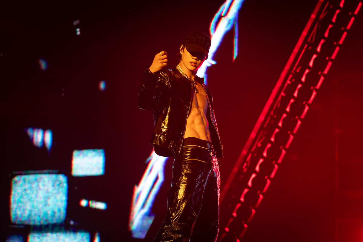 SMTOWNGLOBAL's tweet photo. 엑소 카이, 첫 솔로 투어 ‘KAION’ 亞 10개 지역 공연 성황 마무리!
로스앤젤레스 → 멕시코시티…북미 6곳 향하는 ‘월드클래스 퍼포머’

https://t.co/CTcwY1A2SM

#KAI #카이
#EXO #엑소 #weareoneEXO
#KAION #KAI_KAION
#KAI_SOLO_CONCERT_TOUR
#2025_KAI_SOLO_CONCERT_TOUR_KAION https://t.co/SFZ2Ssyhah