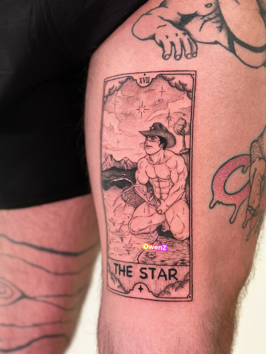 baronartowen's tweet photo. The Star tarot card queer art tattoo, designed by me and tattooed by me. I’m so happy how this one came out! https://t.co/jdiFlxTdYa