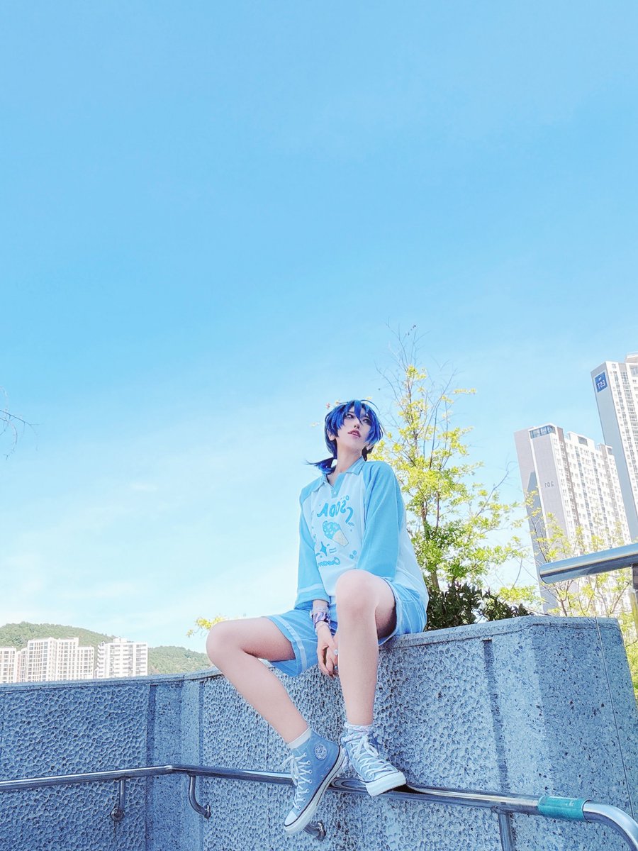 青い
   あお🖋️