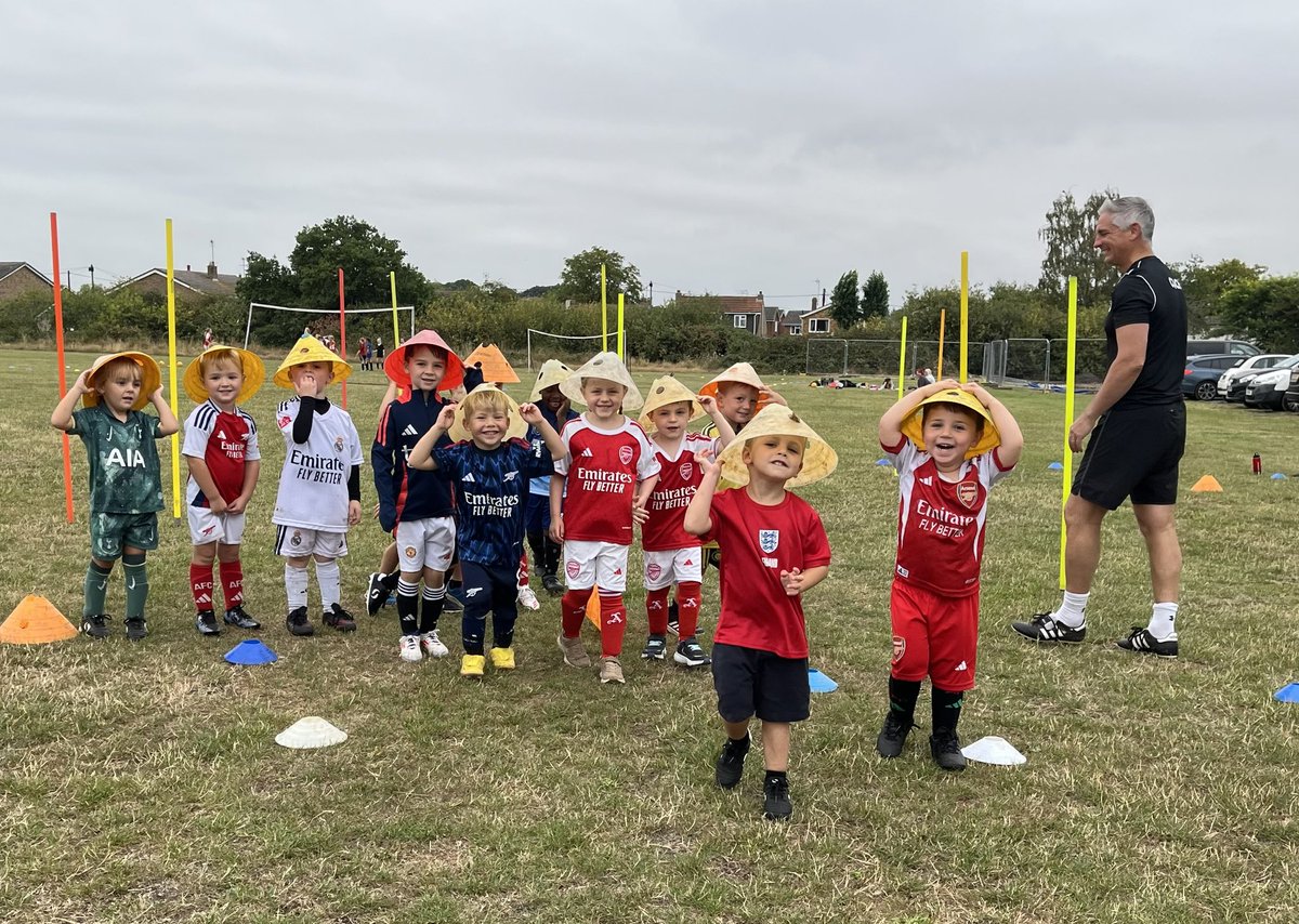 Hawkwell Athletic FC tweet media