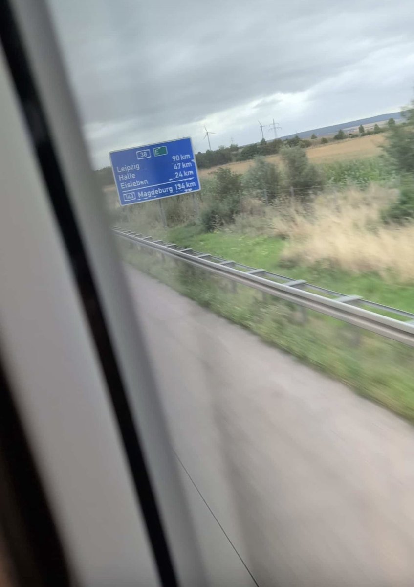 AUF GEHTS BLAU WEIẞ, HOLT EUCH DEN SIEG FÜR UNS. #s04