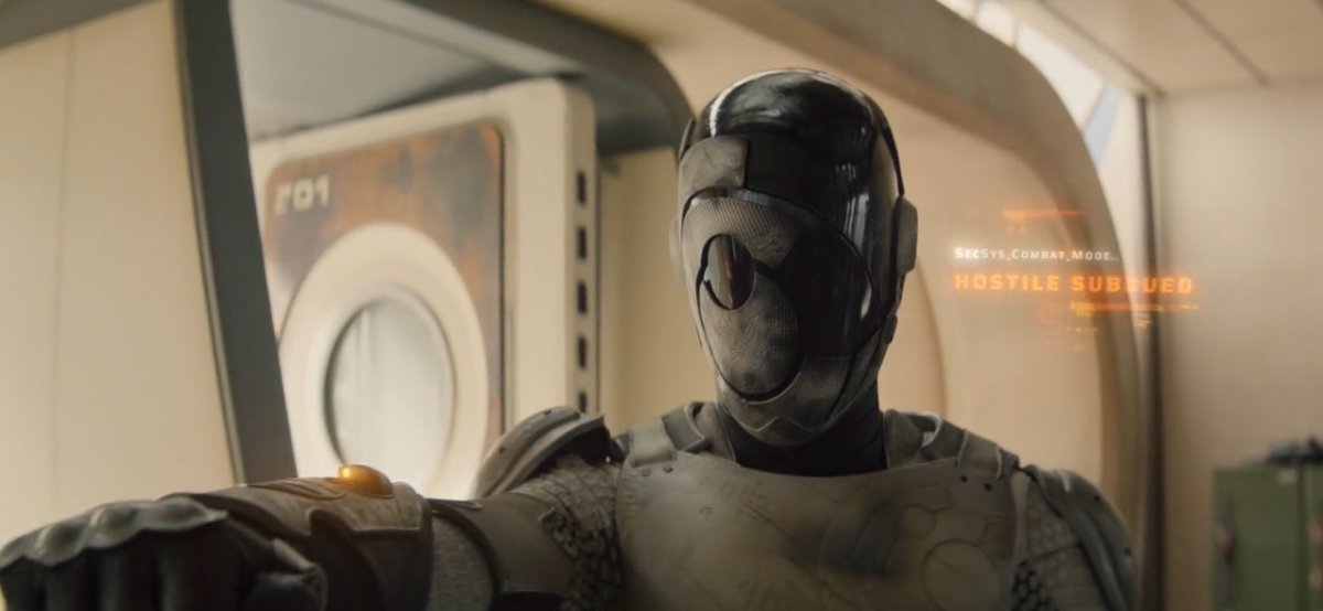 스스로 시스템 해킹하고 자아를 가지게 되자마자 야무지게 이름도 머더봇(살인로봇) 이라고 지었음
해킹한 지 4년.. 인간 죽이기는 나중에. 드라마 봐야하니까  😂 
#머더봇다이어리