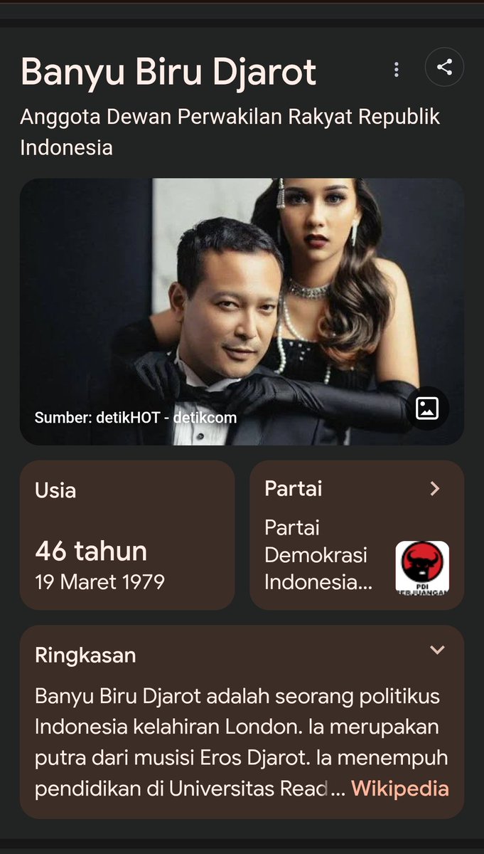 Bapaknya Eros Djarot ngaku salah satu pendiri PDIP, yg sekarang kena pusaran ijasah palsu belain si samad.
Anaknya dulu dicoret gara-gara surat dari BIN kena ekspos ke public dan anaknya dari banteng. Kantor BIN sekarang sudah gak merah merona warnanya, jadi putih bersih.

Mulai